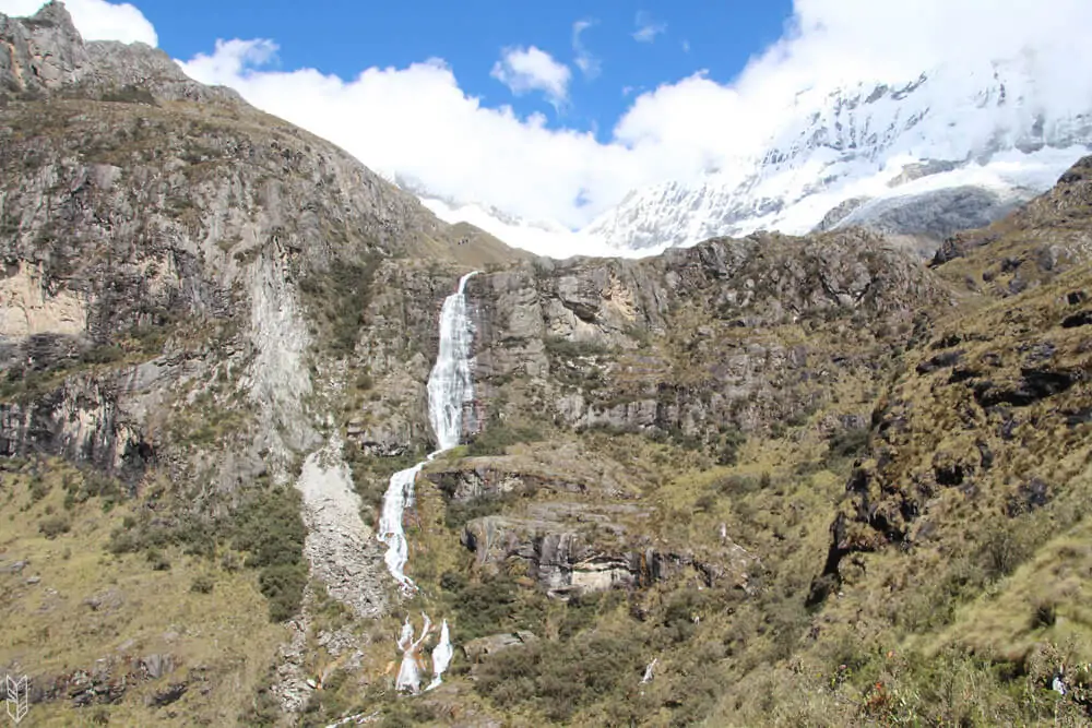 trekking à la laguna 69