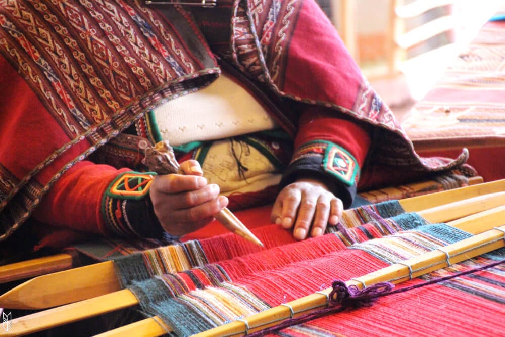 Fabrication de tissus traditionnels à Chinchero